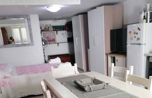 Magliano Apartment | Apartment 'Casetta Turlindana' with Shared Terrace and Wi-Fi