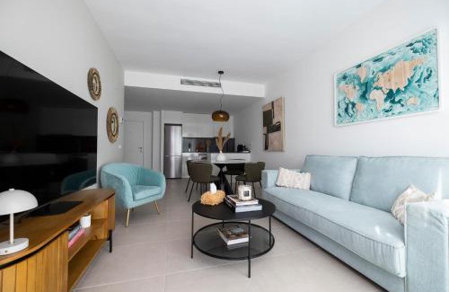 Estepona Apartment | Apartment CÉLERE, 200m from the sea and 4km from golf resorts