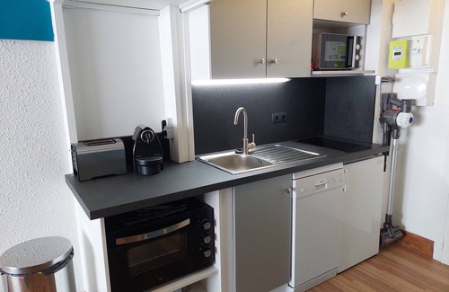 Chamrousse Apartment | Apartment Chamrousse1750 45m² 6/7 people, at the foot of the slopes and the resort center