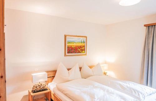 Sils-Maria Apartment | Apartment Chesa Polaschin B - B10 - Sils by Interhome