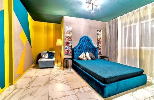 Kostroma Apartment | Apartment Chicago