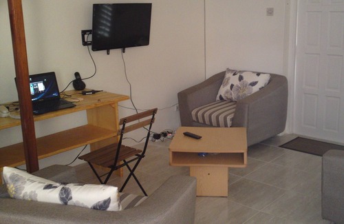 Welches Apartment | Apartment Close To All The Action In Barbados.