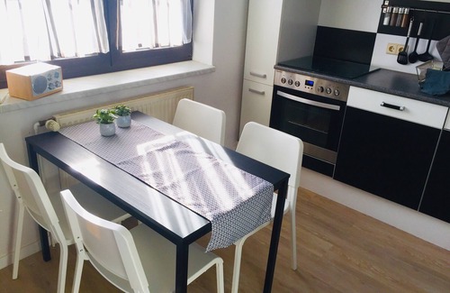 Schwerin Apartment | Apartment close to the city center & with a view of the countryside, incl. bike room