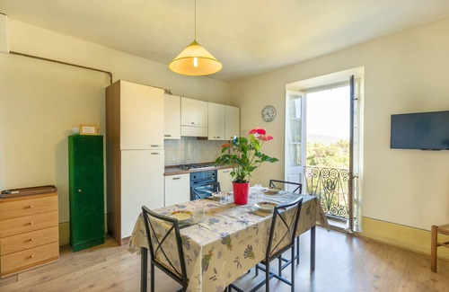 Campo nell'Elba Apartment | Apartment "CM5" in a Green Setting Near the Sea