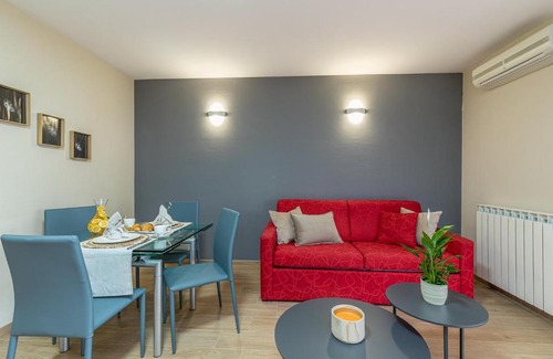 Mali Maj House | Apartment Complex Irena with Pool