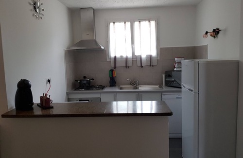 Serra-di-Ferro Apartment | Apartment 'Corse' with Balcony and Wi-Fi