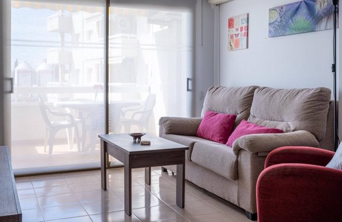Creixell Apartment | Apartment Creixell, 2 bedrooms, 4 persons