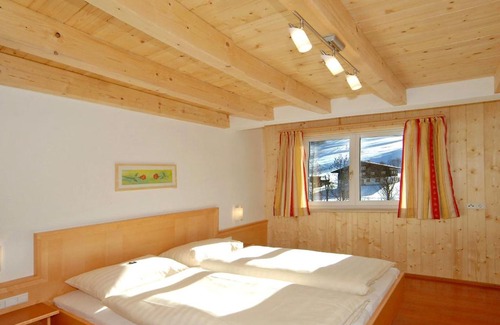 Forstau Apartment | Apartment Dahoam-2 by Interhome