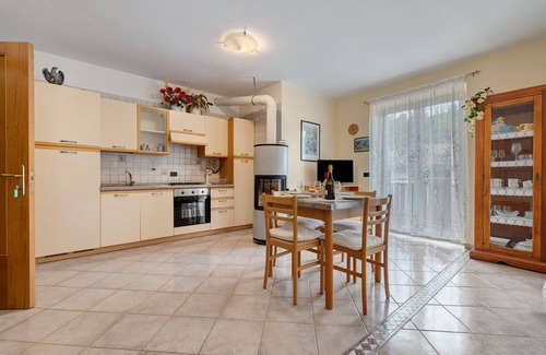 Ponte Arche Apartment | Apartment 'Dimora Fucine 33 - Casa Doppia' with Mountain View, Balcony and Wi-Fi