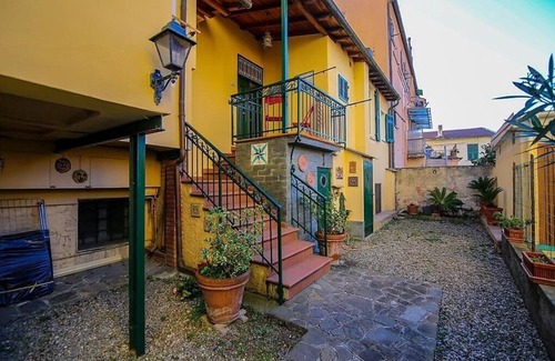 Imperia Apartment | Apartment directly at the beach with Parking| Ap16