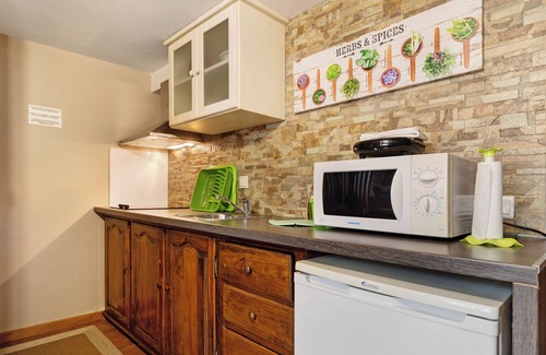 Melgaco Apartment | Apartment 'Dos Amores' with Lake View, Wi-Fi and Air Conditioning