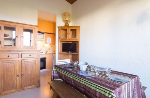 Le Penon Apartment | Apartment Douc by Interhome