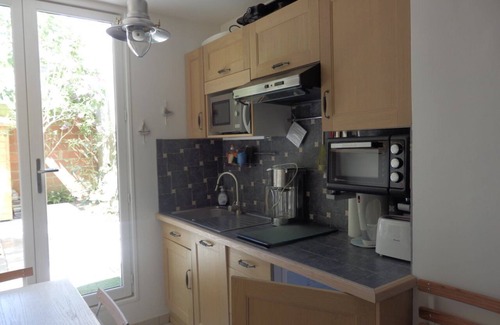 Villers-sur-Mer Apartment | Apartment Downtown of Villers-sur-Mer - 200 m from the beach - Wifi