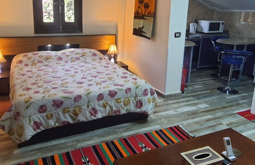 Giza Ski Chalet | Apartment duplex in a chalet at 4km from harcheological site, 300 m from shops.