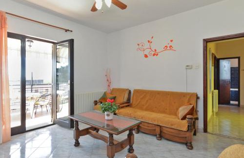 Peresiji Apartment | Apartment Edo 1755