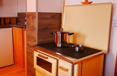 Oberwiesenthal House | Apartment EG-2 - Ferienhaus Kaufmanns Cafe