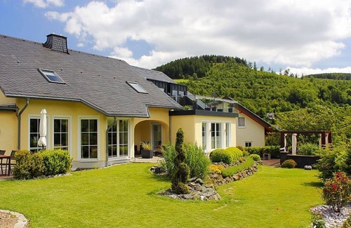 Schwalefeld Apartment | Apartment Emde - Apartment "Sonnenzauber" - two bedrooms - 65 m² - WiFi