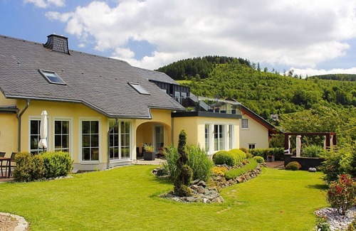 Schwalefeld Apartment | Apartment Emde - Apartment "Bergwunder" - three bedrooms - 90 m² - WiFi