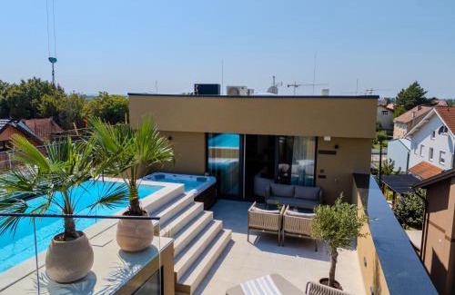 Novi Zagreb Apartment | Apartment EMMA Platinum with heated pool, jacuzzi and sauna