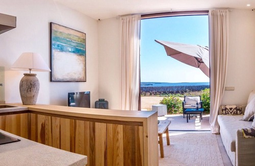 Colonia Sant Jordi Apartment | Apartment 'Cabrera' with Sea Views, Wi-Fi and Air Conditioning