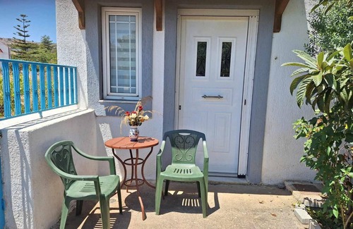 Mochos Apartment | Apartment 'Eve's House' with Mountain View, Wi-Fi and Air Conditioning