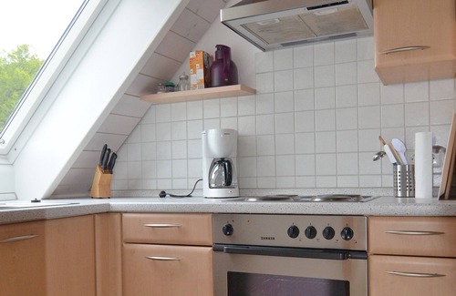 Bodman-Ludwigshafen Apartment | Apartment 'Ferienwohnung 2 D G' with Lake View, Balcony and Wi-Fi