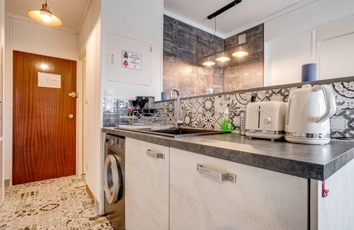 Saint-Jean-de-Monts Apartment | Apartment for 4 - Beach 250m away in St Jean de Monts