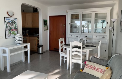 Cros-de-Cagnes Apartment | Apartment facing the sea with terrace and swimming pool in residence le grand large