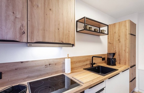 Usseln Apartment | Apartment 'Ferienhaus Doris' with Mountain View, Private Terrace and Wi-Fi