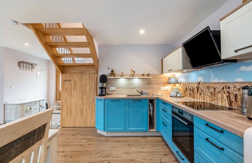 Leutersdorf Apartment | Apartment 'Ferienwohnung Landlust' with Private Terrace, Shared Garden and Wi-Fi