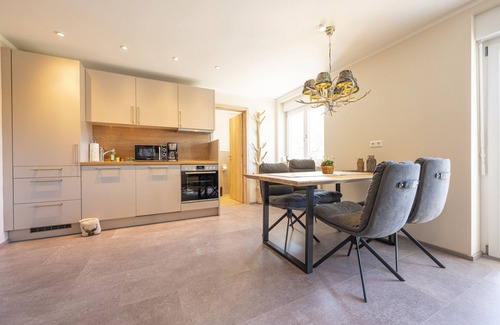 Loffenau Apartment | Apartment 'Ferienwohnung Dachs' with Mountain View, Private Terrace and Wi-Fi