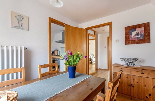 Kappeln Apartment | Apartment 'Ferienwohnung Kappeln - Kiekut 11' with Balcony and Wi-Fi