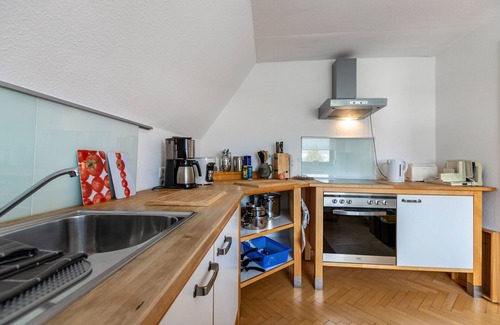 Kappeln Apartment | Apartment 'Ferienwohnung Kappeln - Kiekut 11' with Balcony and Wi-Fi