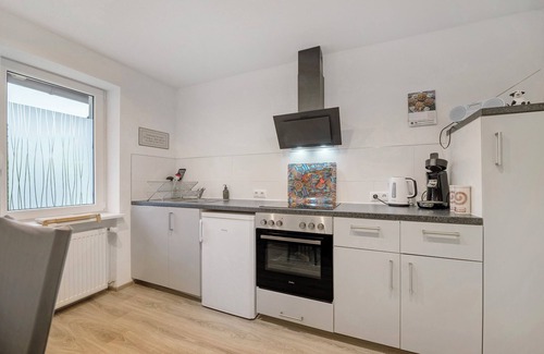 Sankt Ingbert Apartment | Apartment 'Fewo Weber' with Wi-Fi