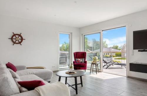 Fedderwardersiel Apartment | Apartment Fischer sien Huus-3 by Interhome