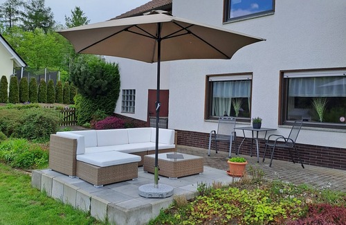 Heringhausen Apartment | Apartment 'Fischer' with Mountain View, Private Terrace and Wi-Fi