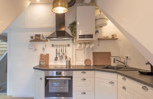 Zentrum Apartment | Apartment Fischerstuuv 1 in Husum for up to 3 people