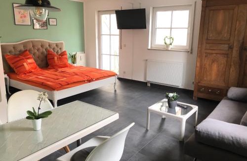 Leubnitz-Neuostra Apartment | Apartment/Flat/Wohnung im Herzen von Dresden