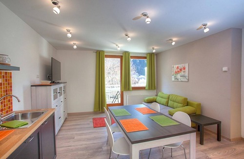 Feld am See House | Apartment for 3 persons + 3 children approx. 105 qm in Feld am See, Carinthia (Brennsee)