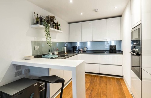 Bunhill Apartment | Apartment for 4 in the Heart of Shoreditch