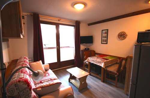 Valloire Apartment | Apartment for 4 to 5 with swimming pool, sauna and steam room
