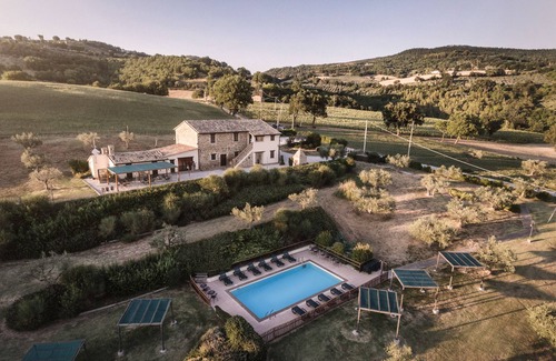Assisi Apartment | Apartment for 5 guests in open countryside with swimming pool - Beech