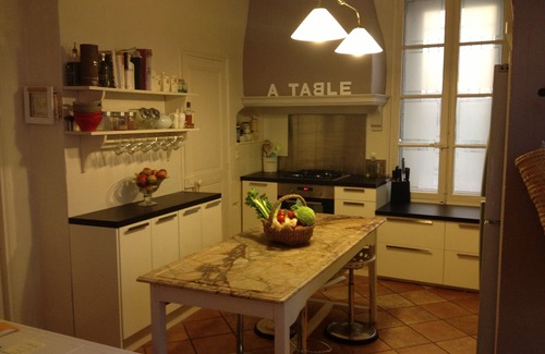 Cite Apartment | Apartment for 6/8 people in a 17th century private mansion with swimming pool
