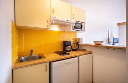 Peyragudes Apartment | Apartment for 6, Balcony, Parking, Pets Allowed