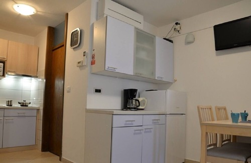 Cres Apartment | Apartment Forna - free parking: A2(2+1) - Cres, Island Cres, Croatia