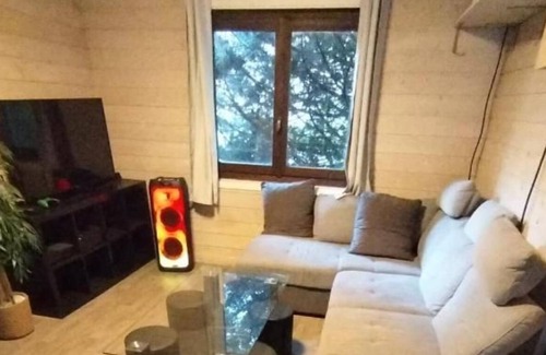 Entremont Apartment | Apartment 'Châlet 8 Personnes Grand Terrain' with Mountain View, Private Garden and Wi-Fi