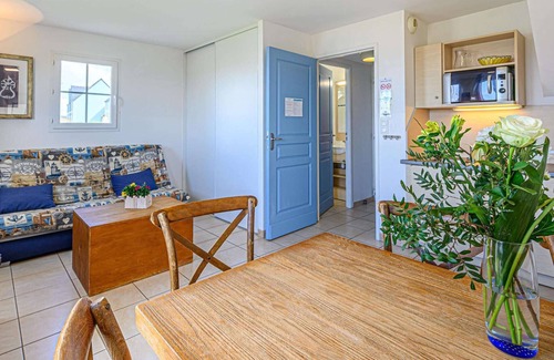 Saint-Nic House | Apartment in Brittany near Pentrez Beach