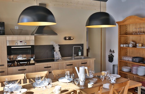 Pralognan-la-Vanoise Apartment | Apartment 7/9 people Chalet L CORTI