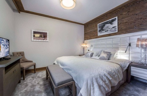 Courchevel Villa | Apartment Moufles - Three Bedroom Villa, Sleeps 6