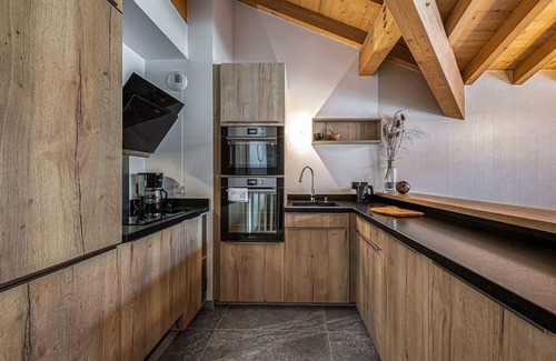 Courchevel Villa | Apartment Nougat - Four Bedroom Villa, Sleeps 9